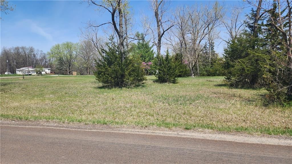 Lot 2240 Lake Viking Terrace — photo 2