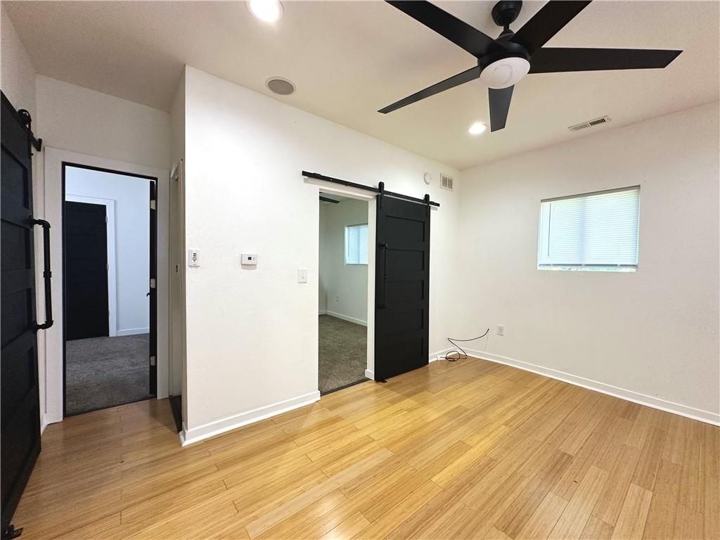 210 E Cherry Street — photo 4