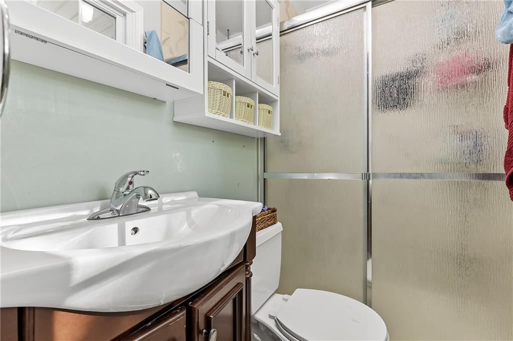 106 Kent Street — photo 16