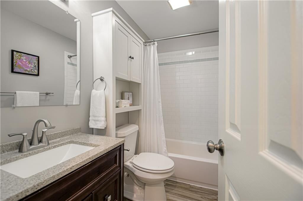 2519 W 40th Avenue — photo 17