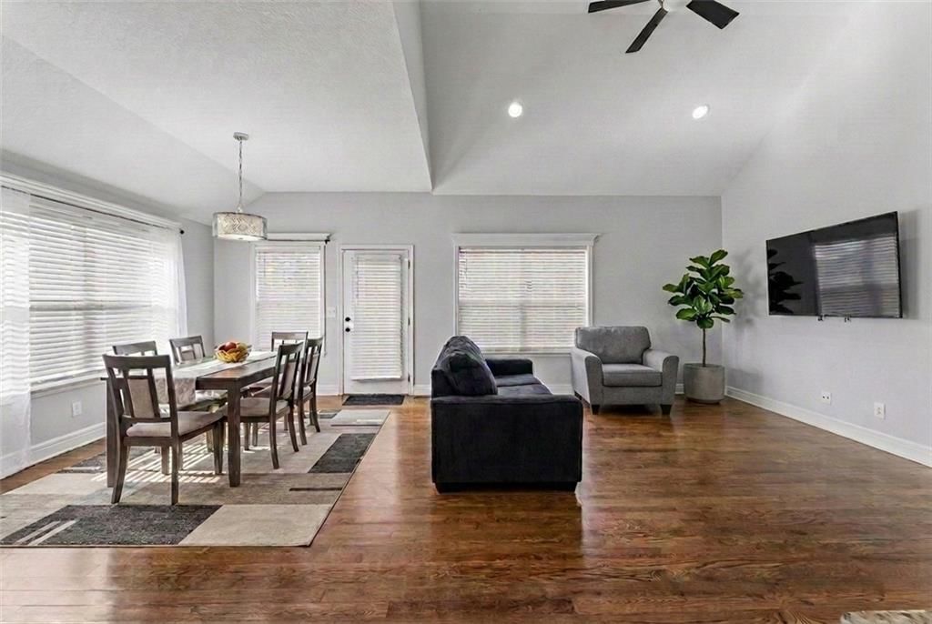 10503 Augusta Drive — photo 10
