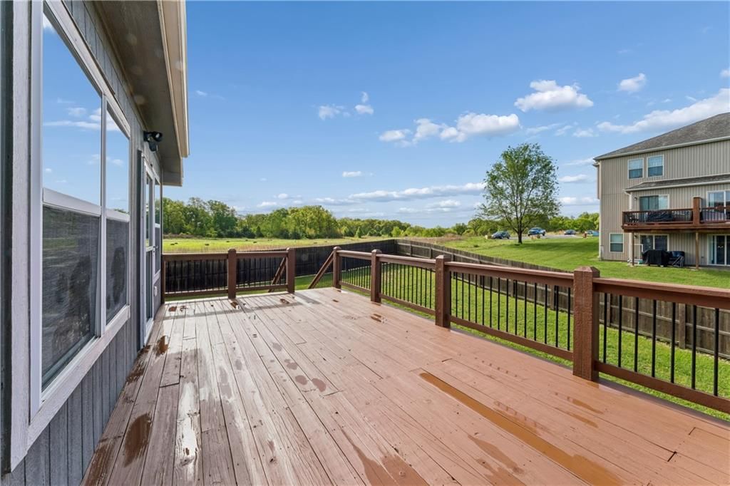 10503 Augusta Drive — photo 37
