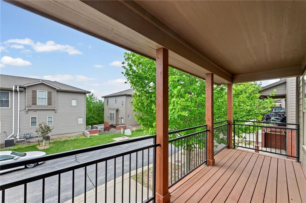 5245 Overland Drive — photo 5