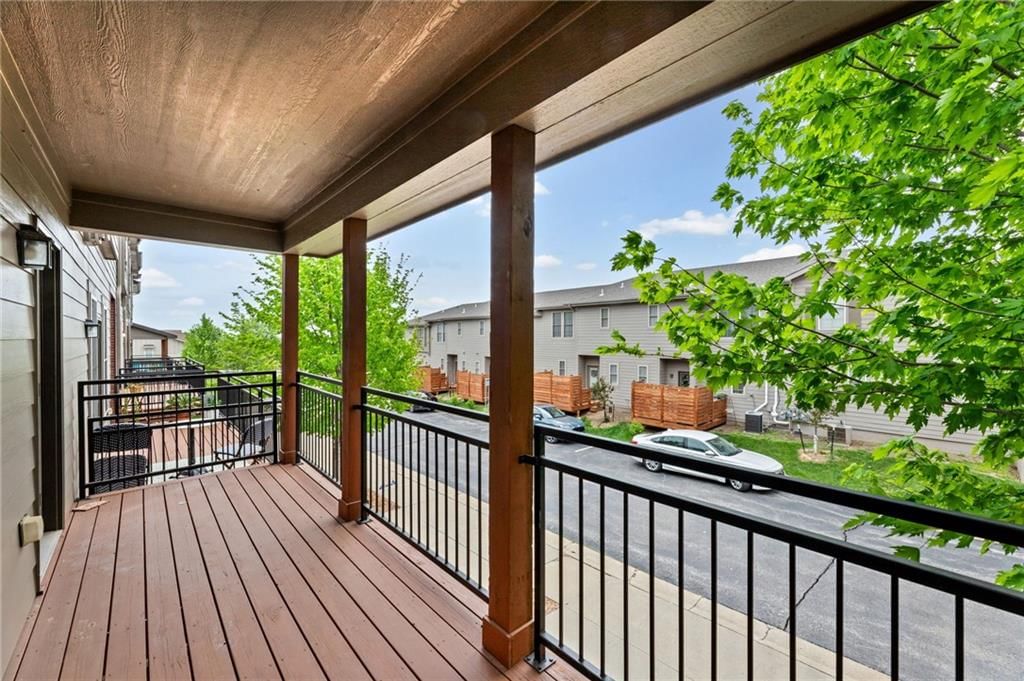 5245 Overland Drive — photo 6