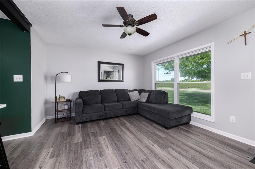 2800 Hutton Road — photo 4