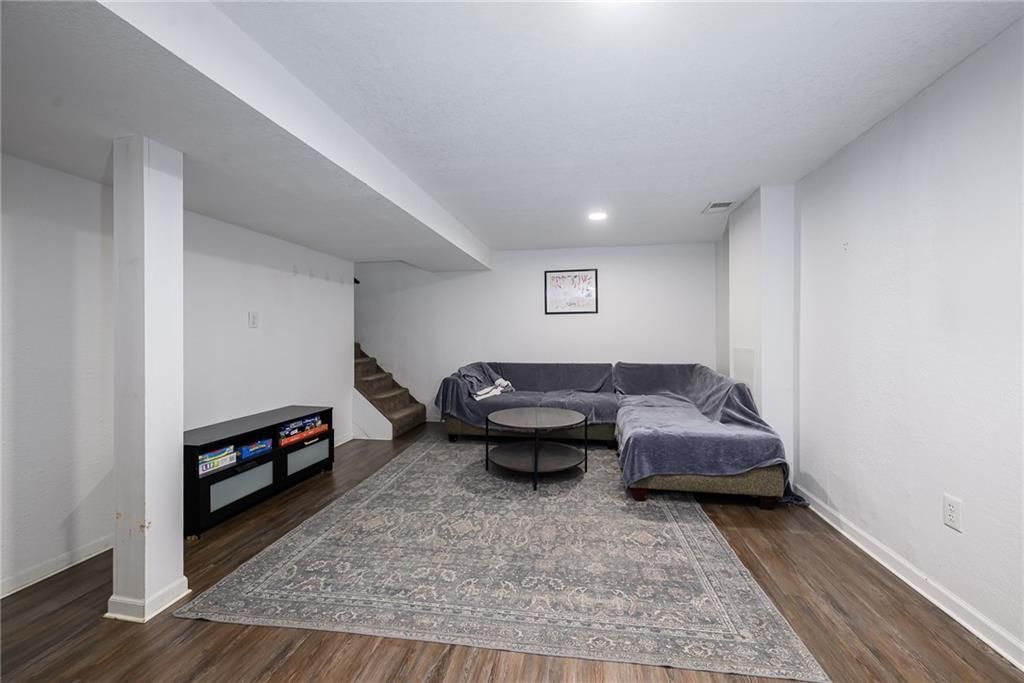 2800 Hutton Road — photo 11