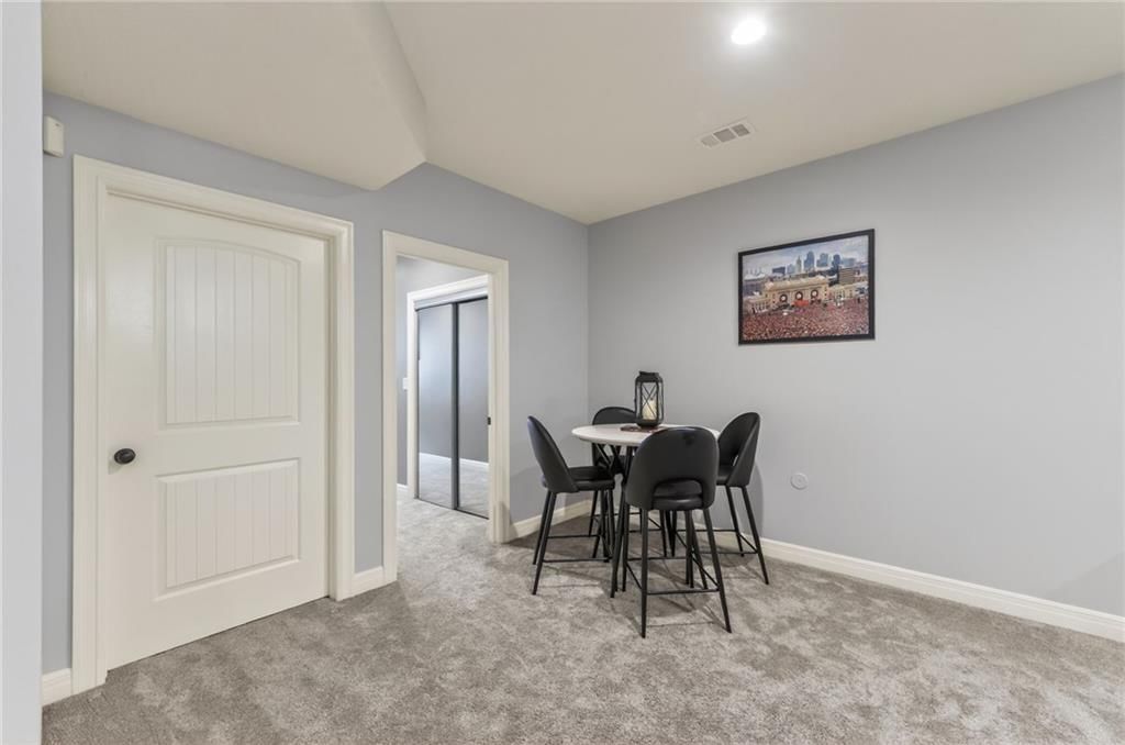 8502 NE 100th Terrace — photo 46