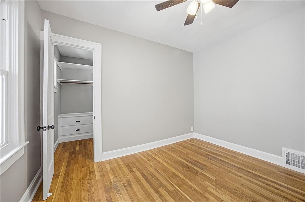2024 N 32nd Street — photo 10