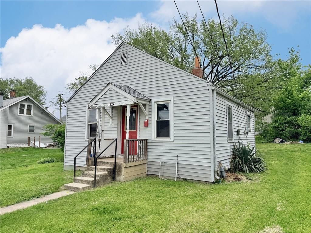 1424 Cedar Street, Trenton, MO