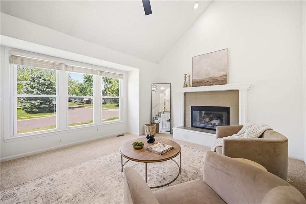 15209 LAMAR Avenue — photo 2