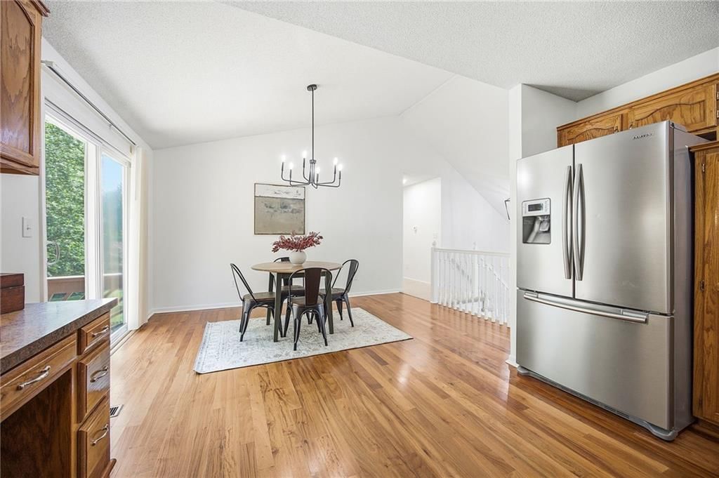 15209 LAMAR Avenue — photo 11