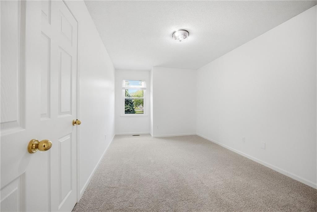 15209 LAMAR Avenue — photo 17