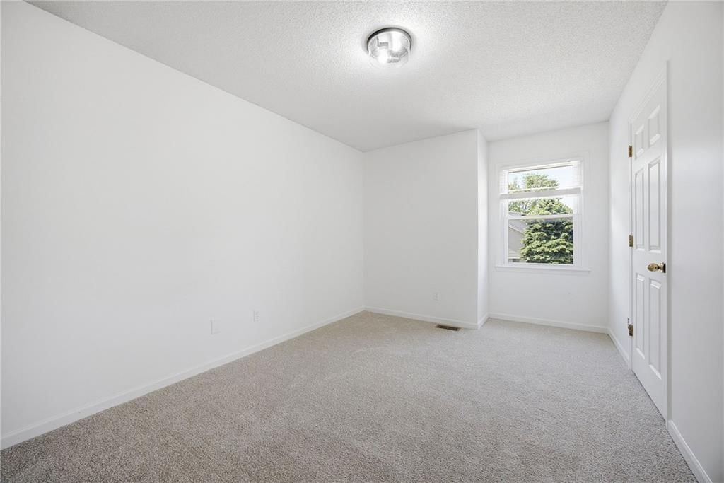 15209 LAMAR Avenue — photo 19