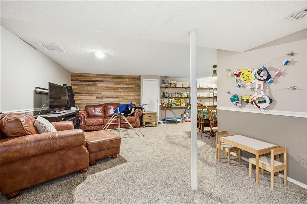 15516 Glenwood Avenue — photo 24