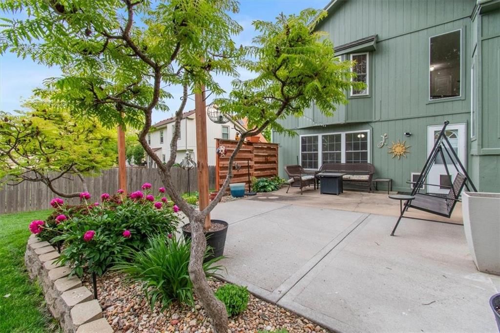 420 NE Victoria Circle — photo 25