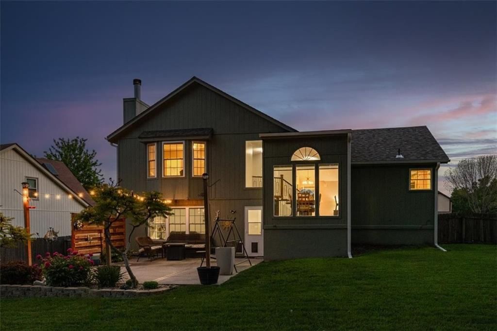 420 NE Victoria Circle — photo 33