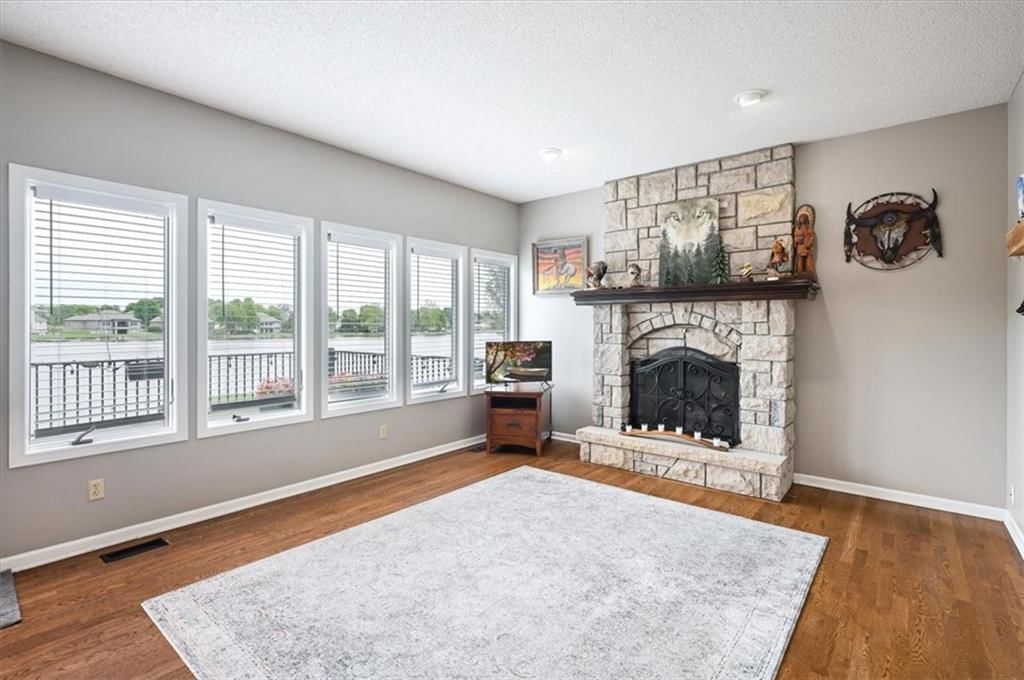 18152 Cypress Bend N/A — photo 13
