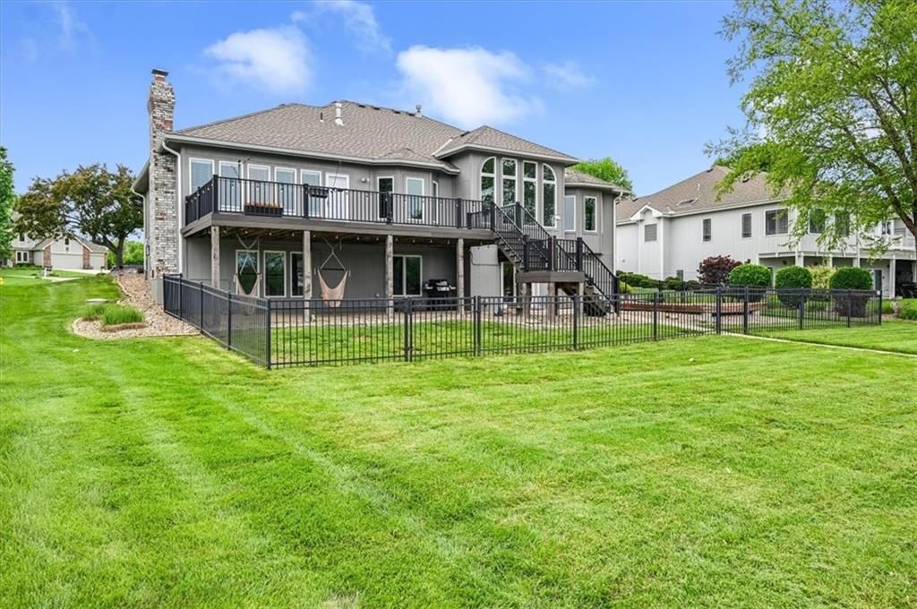 18152 Cypress Bend N/A — photo 37