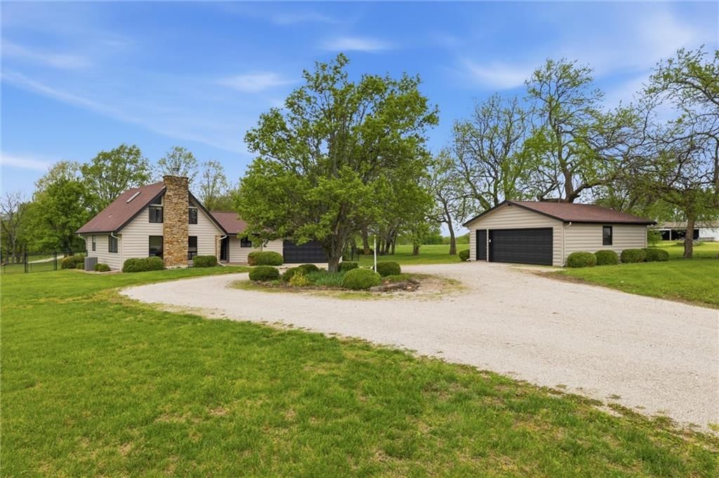 24324 Old KC Road — photo 37