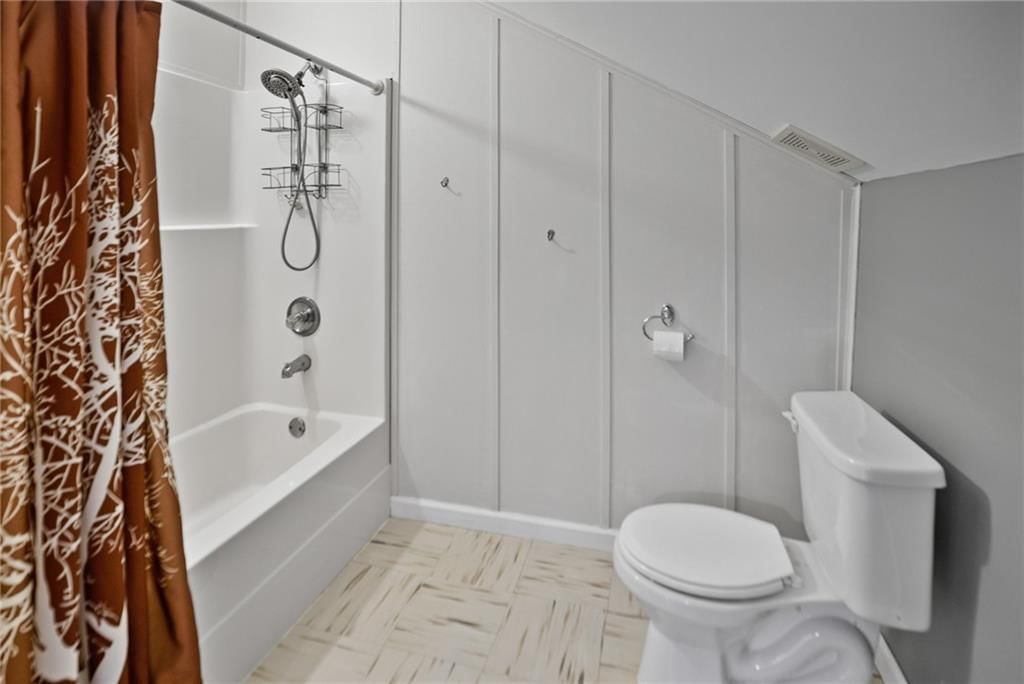 73100 Hillcrest Drive — photo 16