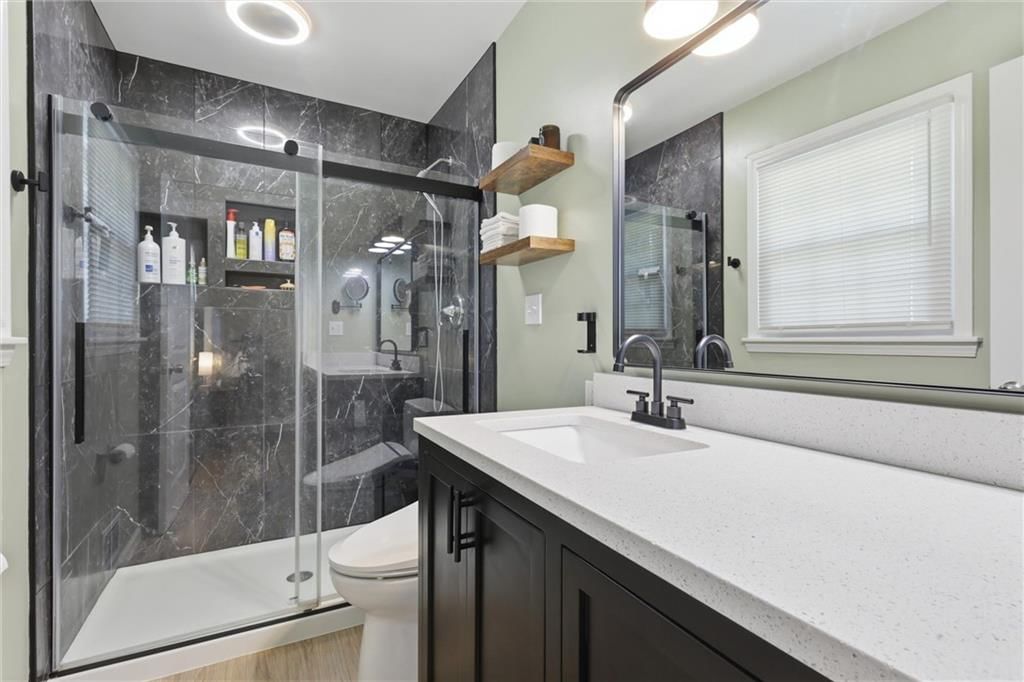 5037 N Michigan Avenue — photo 14