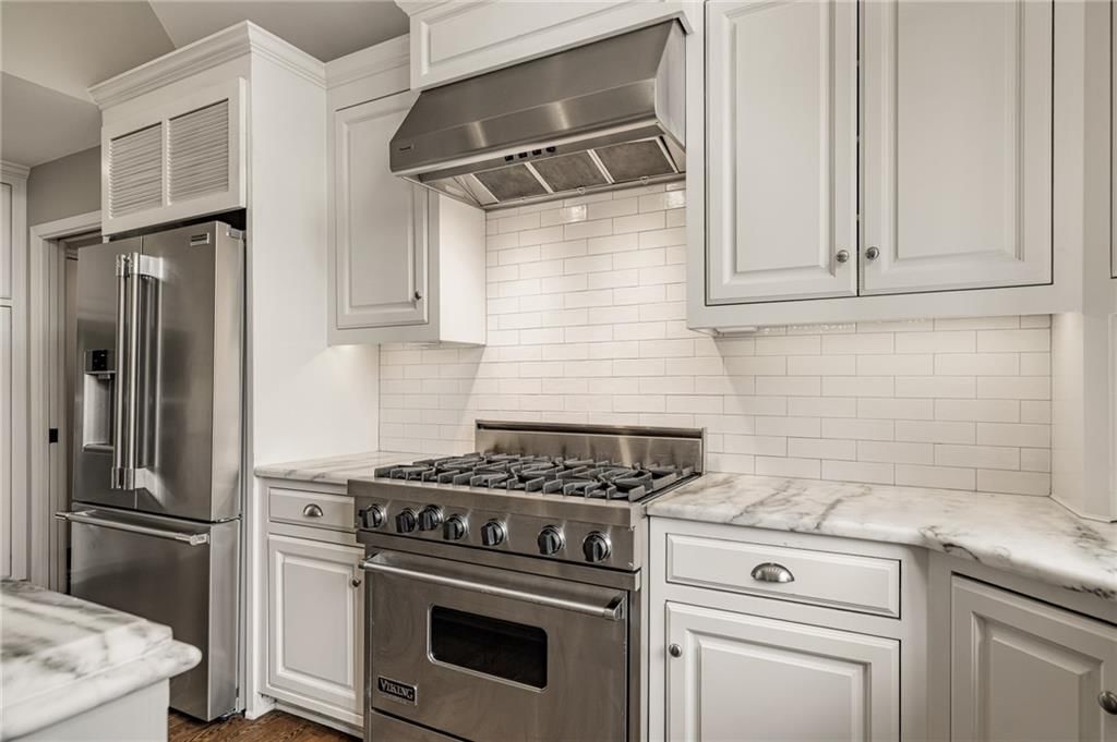 8525 Briar Lane — photo 18
