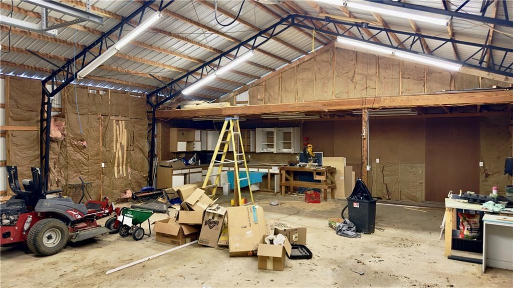 605 NW 11 RD Road — photo 5
