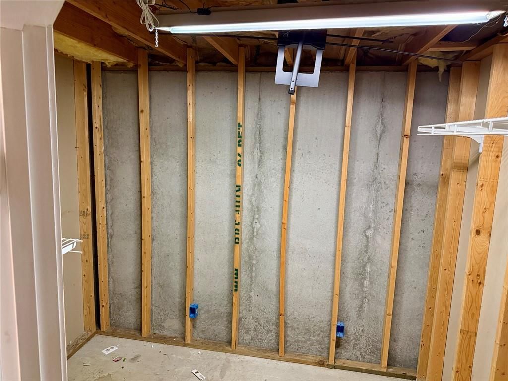 605 NW 11 RD Road — photo 35
