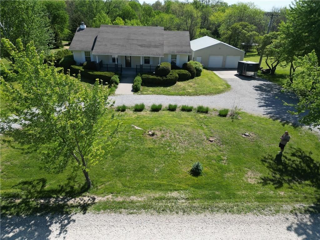605 NW 11 RD Road — photo 47