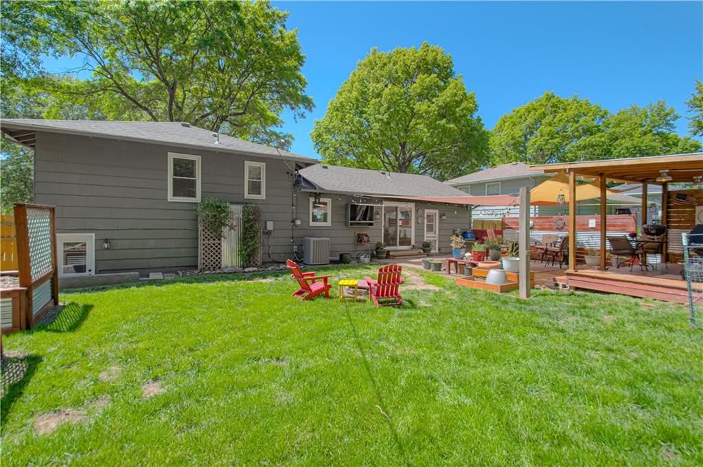 7113 Slater Street — photo 40