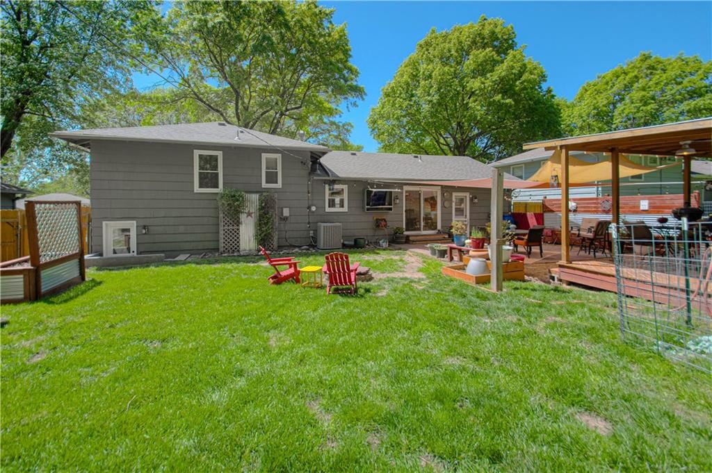 7113 Slater Street — photo 41