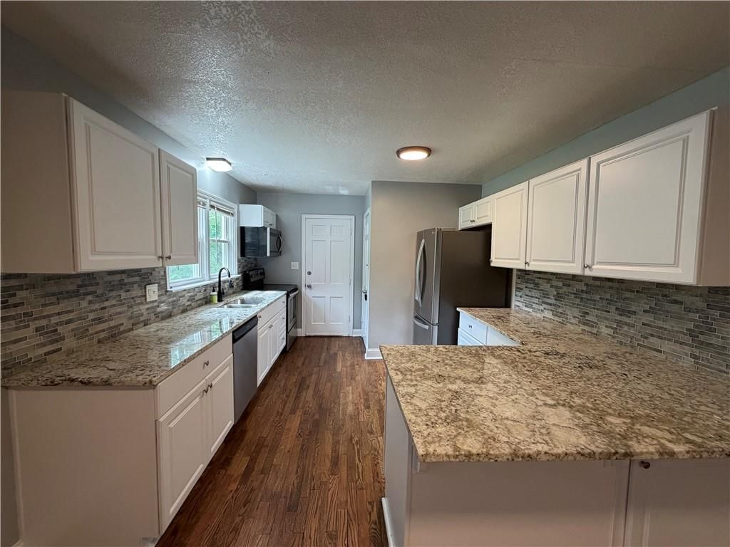 9612 Holmes Road — photo 7