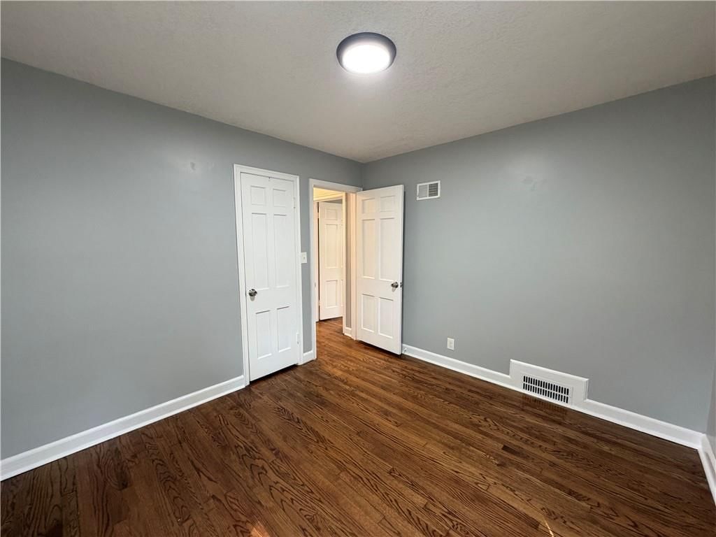 9612 Holmes Road — photo 18