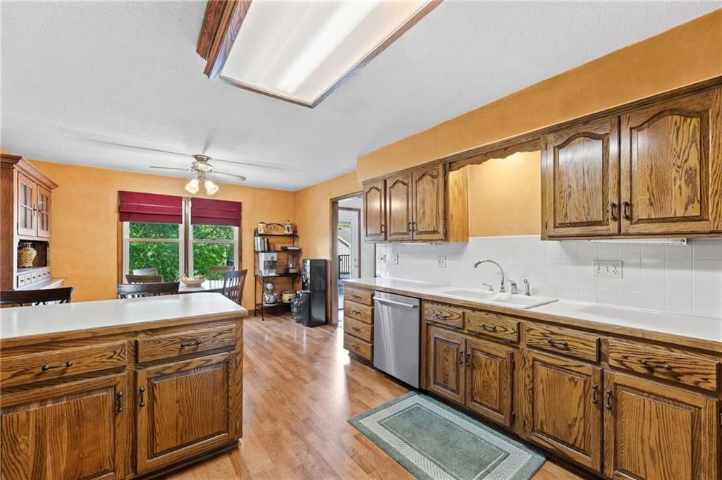 7912 N Olive Street — photo 18