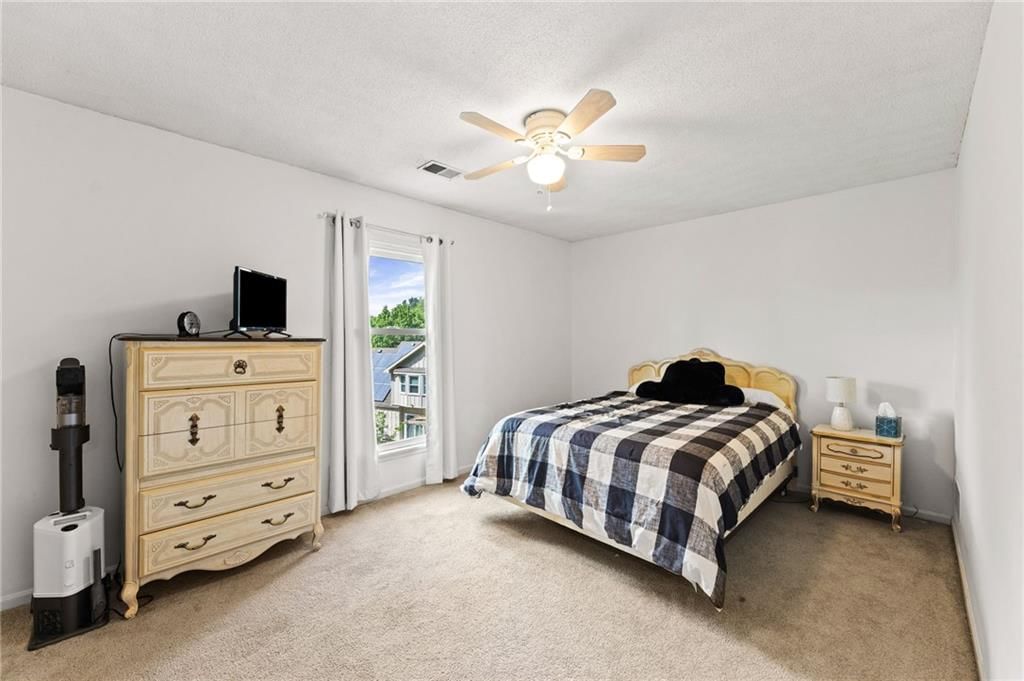 7912 N Olive Street — photo 28