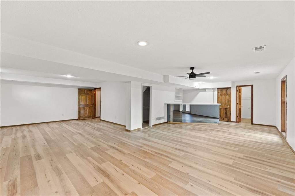 7912 N Olive Street — photo 37