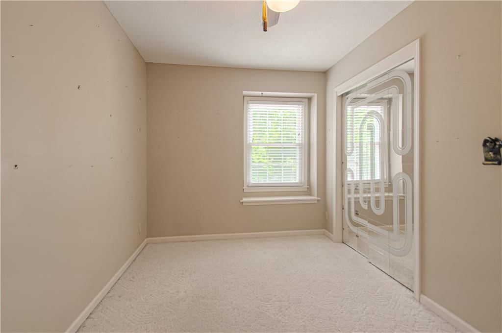 712 W 121st Street — photo 26