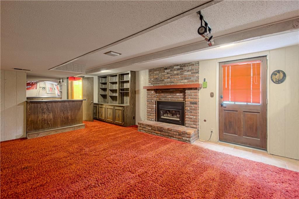 712 W 121st Street — photo 31