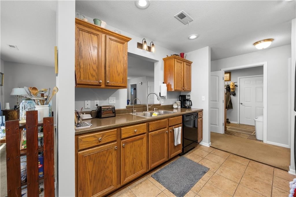 707 Landon Drive — photo 9