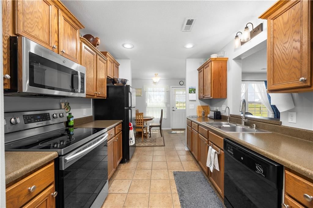 707 Landon Drive — photo 11
