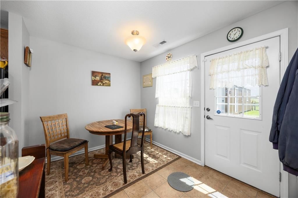 707 Landon Drive — photo 12