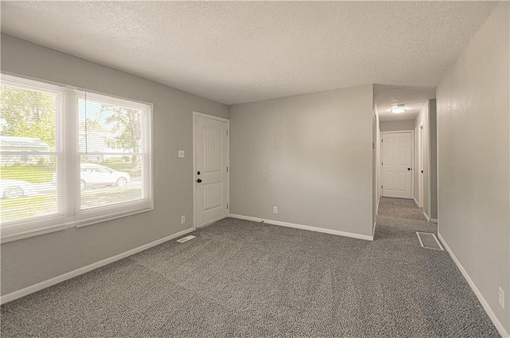 15324 Fuller Avenue — photo 7