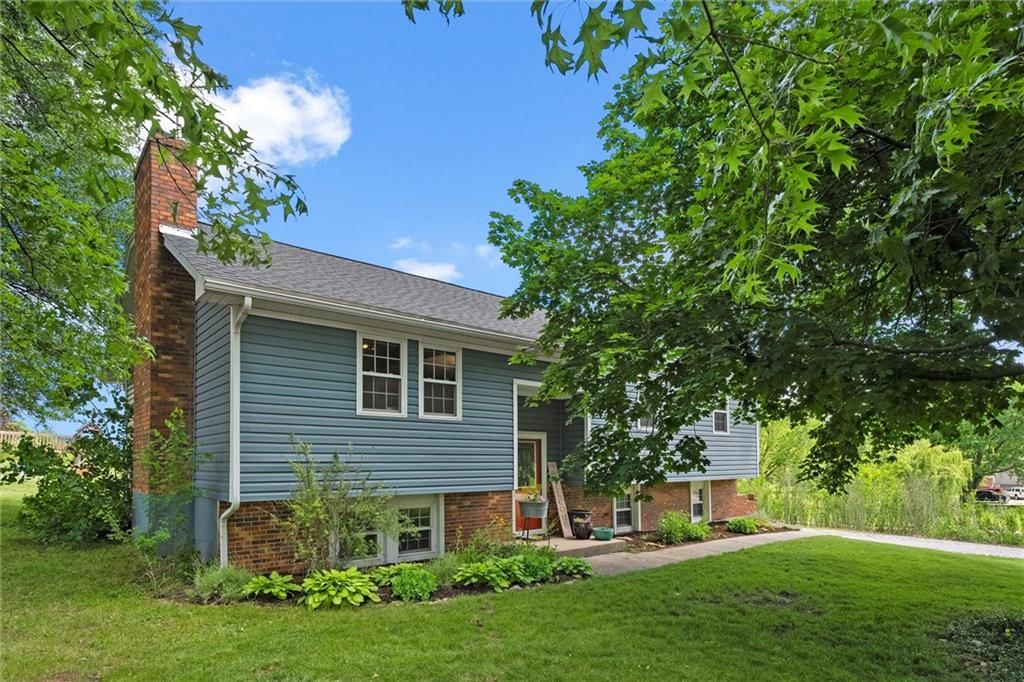 12128 Hollingsworth Road — photo 2