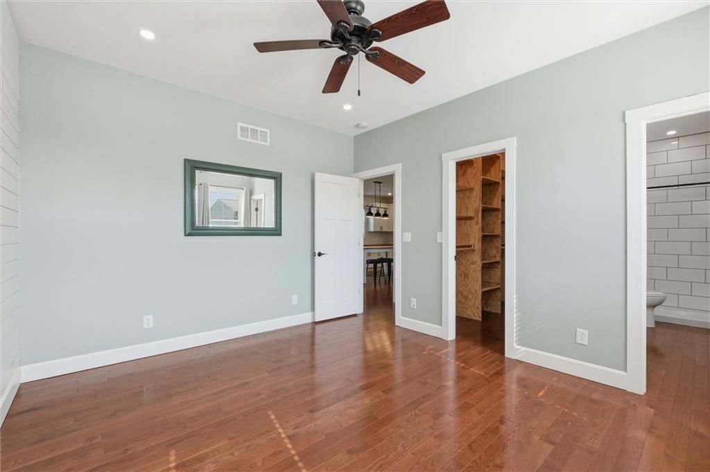 2110 E 223rd Street — photo 31