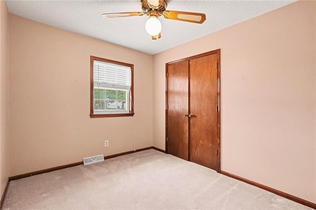 715 S Sheridan Road — photo 15