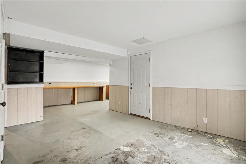 715 S Sheridan Road — photo 21