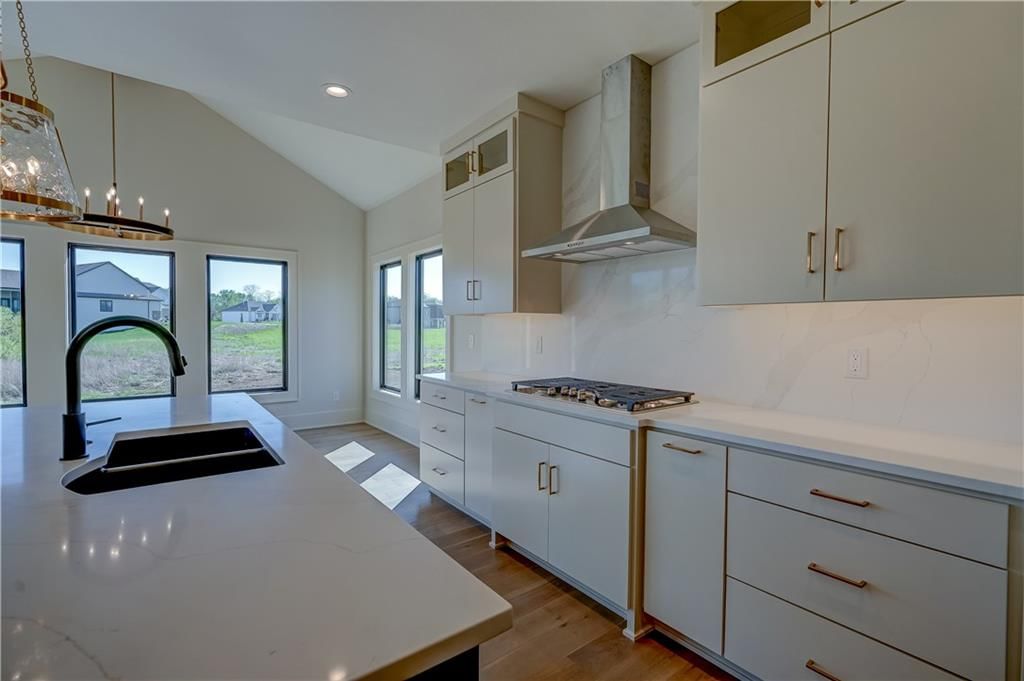 573 South Shore Drive — photo 23