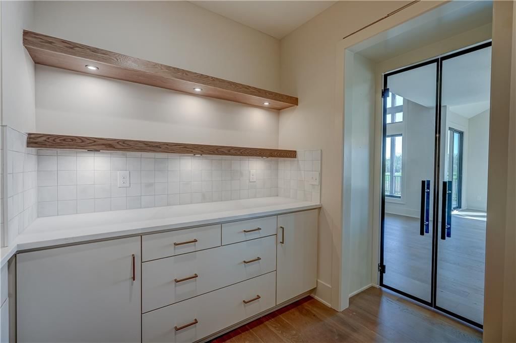 573 South Shore Drive — photo 27