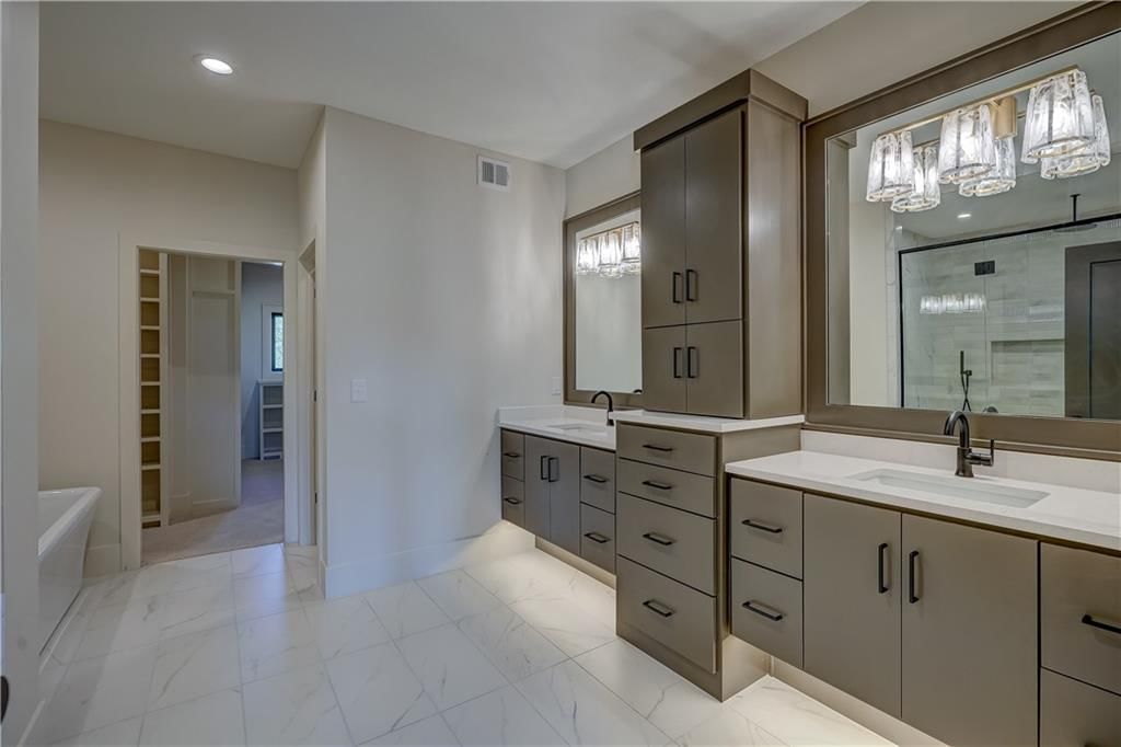 573 South Shore Drive — photo 32