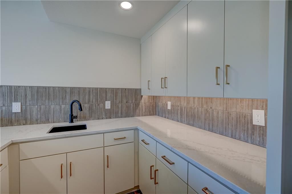 573 South Shore Drive — photo 59